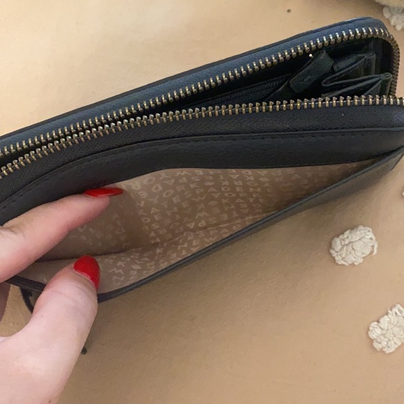 Kate Spade Wallet - Picture 4 of 4